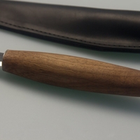 סכין גילוף ארוכה עם ידית אגוז BEAVERCRAFT C4X