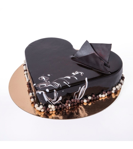 Chocolate Whipped Cream Cake | Dairy-Kosher