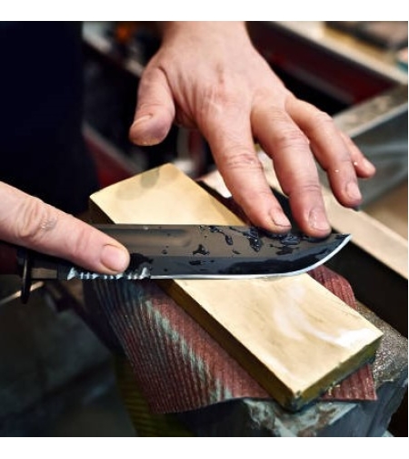 סדנת השחזה קבוצתית לכלי נגרות וסכינים - שישי בוקר 28/11/2025