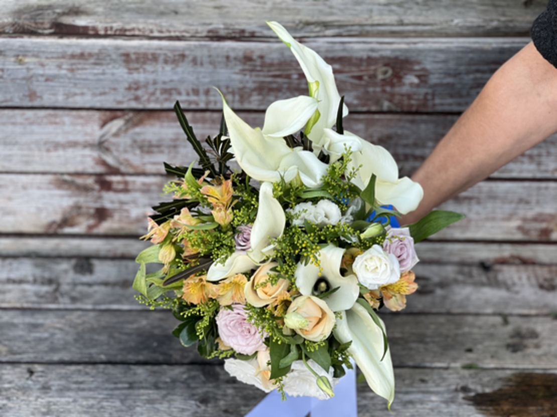 Suzanne bridal bouquet