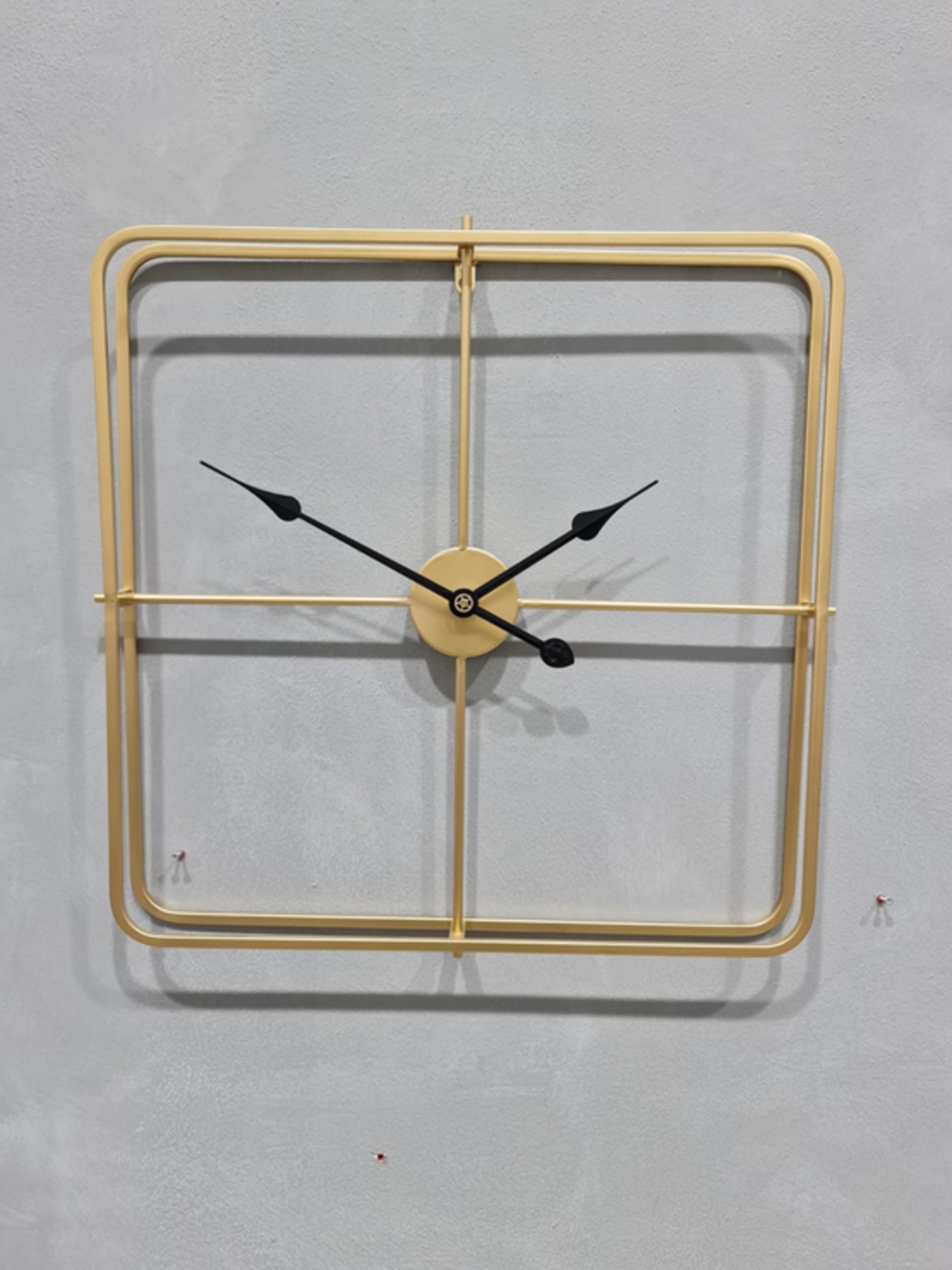 שעון - מרובע זהב - קוטר 60