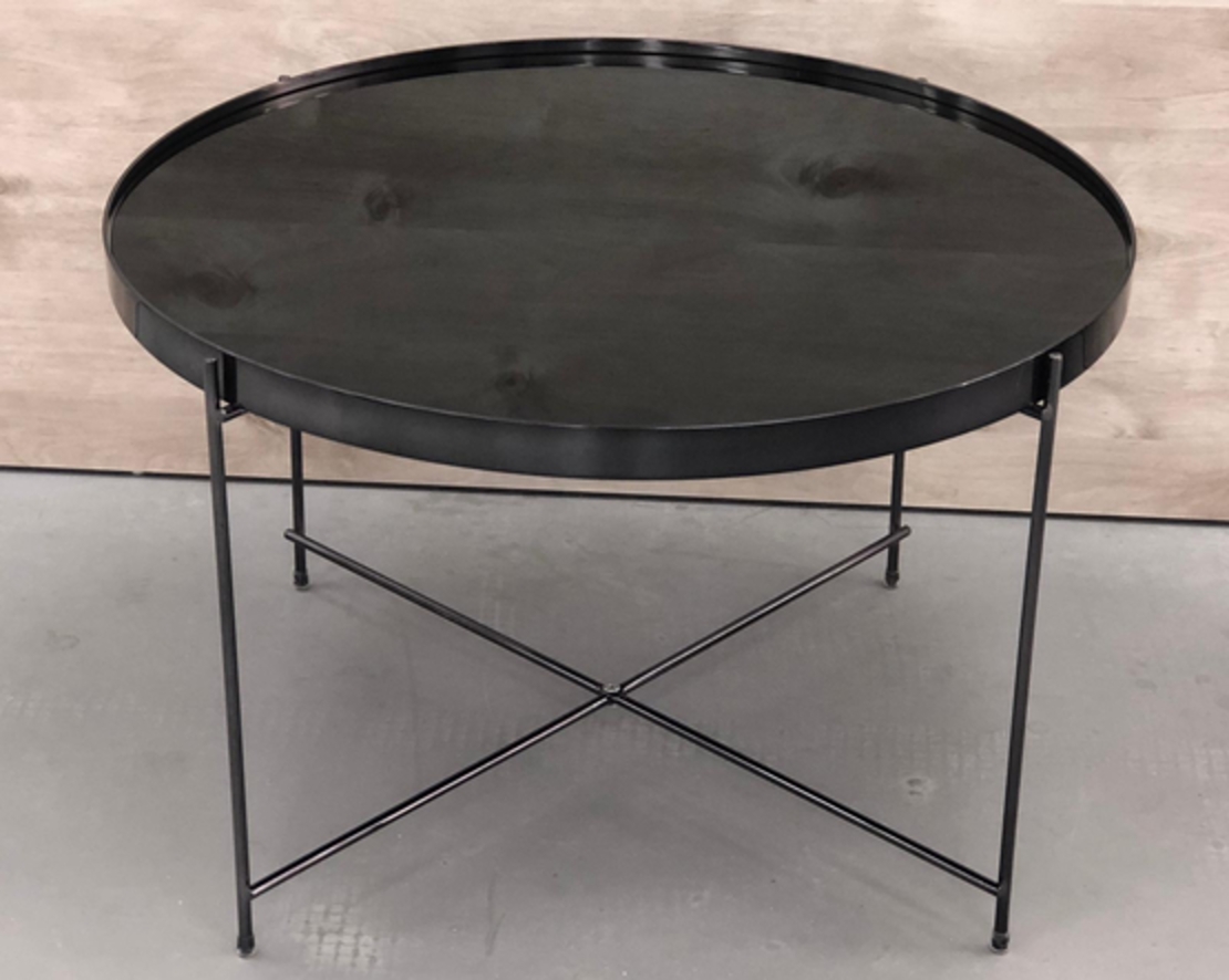 שולחן זכוכית קטן בציפוי שחור