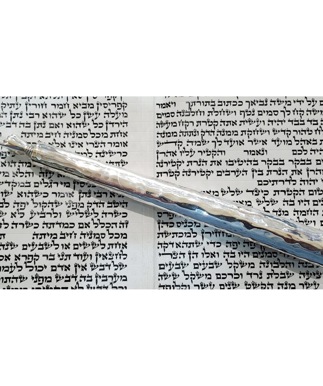 Torah pointer 