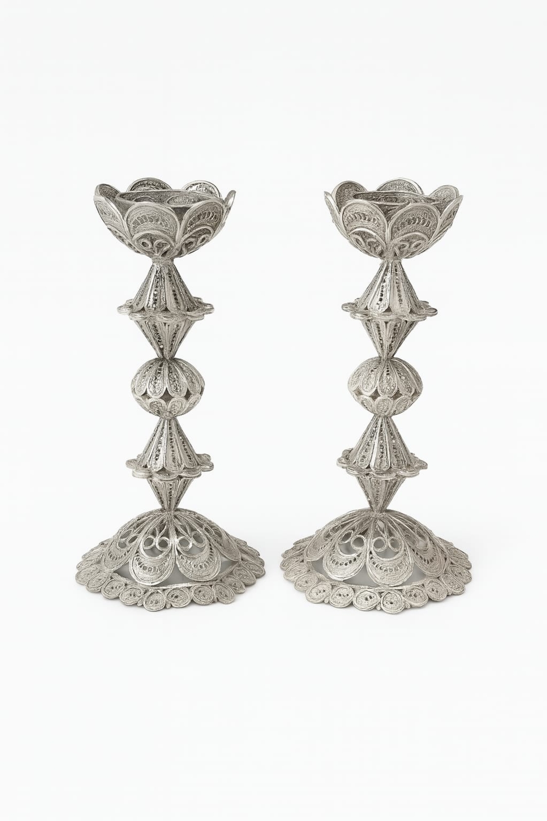pure silver rhombus flower candlesticks