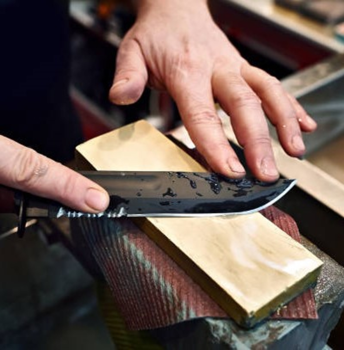 סדנת השחזה קבוצתית לכלי נגרות וסכינים - שישי בוקר 28/11/2025