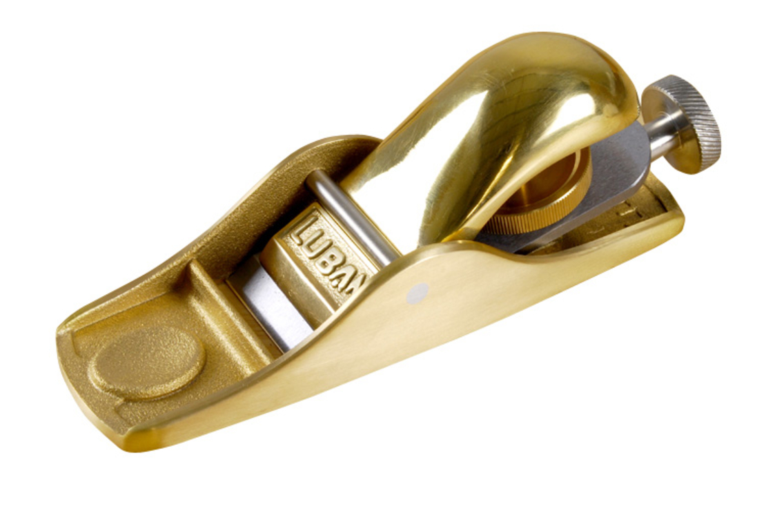 מקצועה בלוק זווית נמוכה מברונזה לובאן