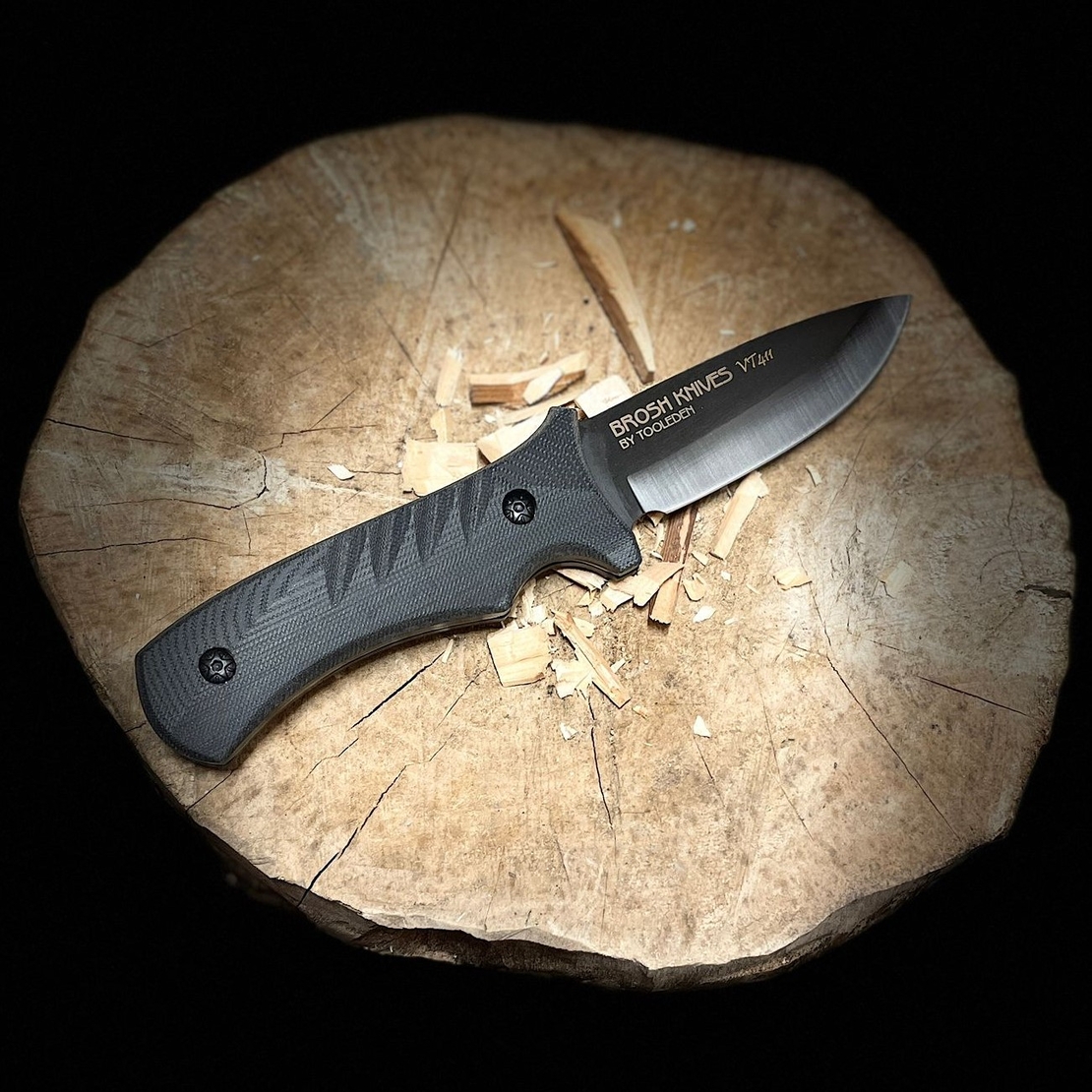 סכין בושקראפט מושחרת אלחלד - BROSH KNIVES VT411